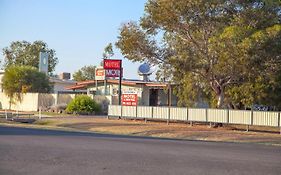 Mitchell Motel & Cabins